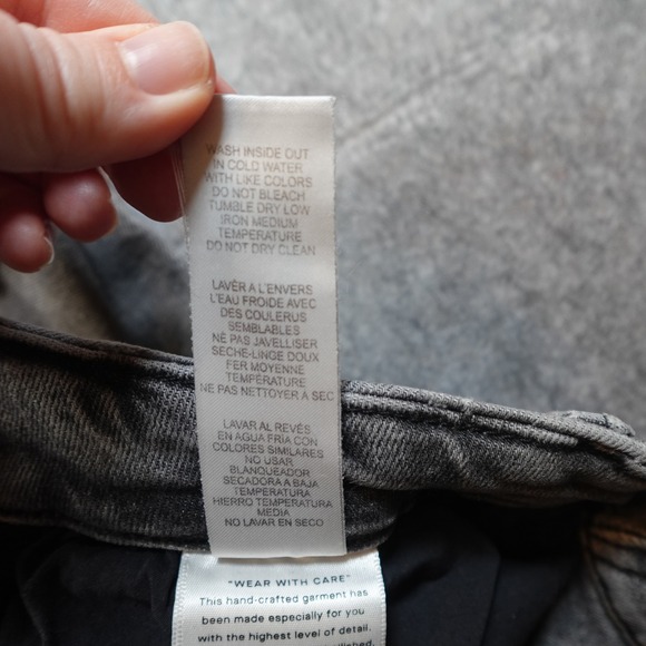 Good American Gray Straight Leg Jeans - Picture 9 of 11